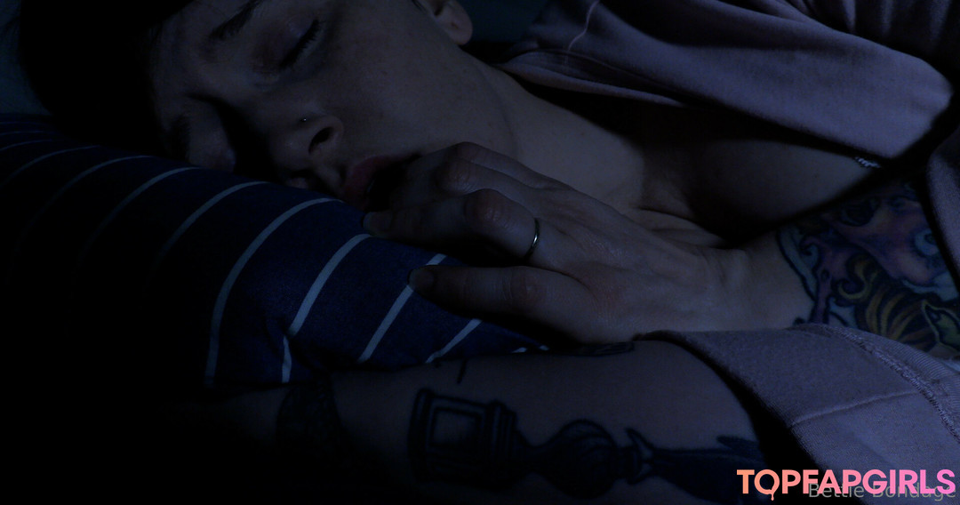 Foto desnuda filtrada de OnlyFans de Bettie Bondage #293 Foto desnuda filtrada de OnlyFans de Bettie Bondage #293