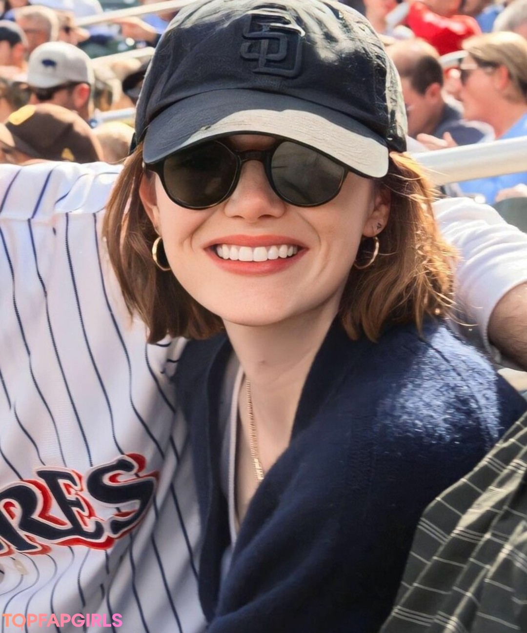 Foto desnuda filtrada de OnlyFans de Emma Stone #229 Foto desnuda filtrada de OnlyFans de Emma Stone #229