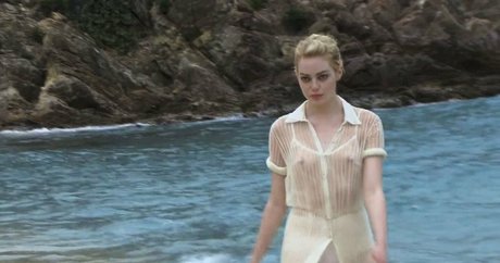 Foto desnuda filtrada de OnlyFans de Emma Stone