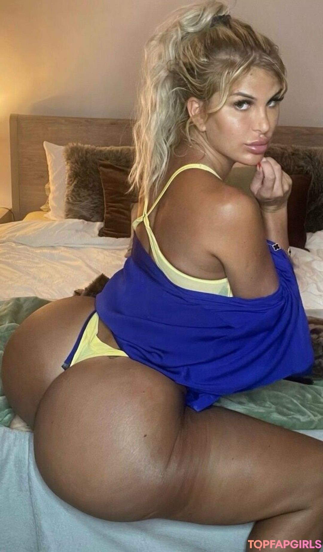 Foto desnuda filtrada de OnlyFans de Nessatnight #174 Foto desnuda filtrada de OnlyFans de Nessatnight #174