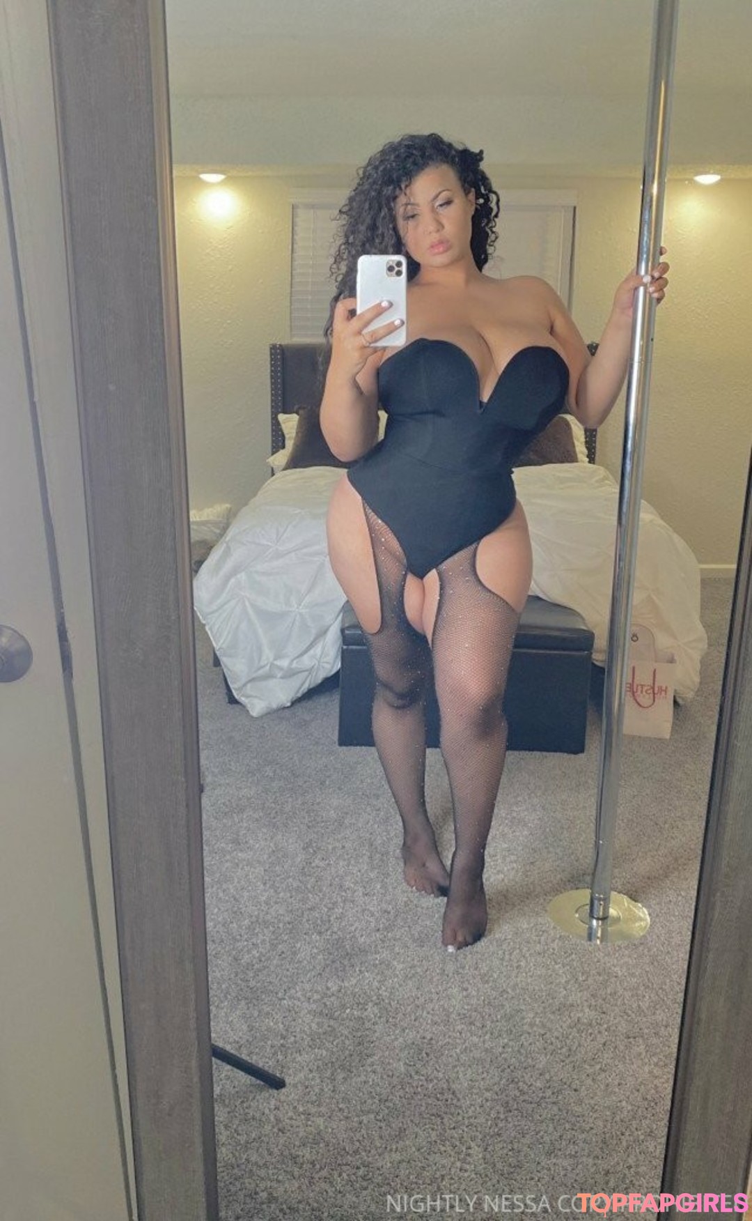 Foto desnuda filtrada de OnlyFans de Nessatnight #18 Foto desnuda filtrada de OnlyFans de Nessatnight #18