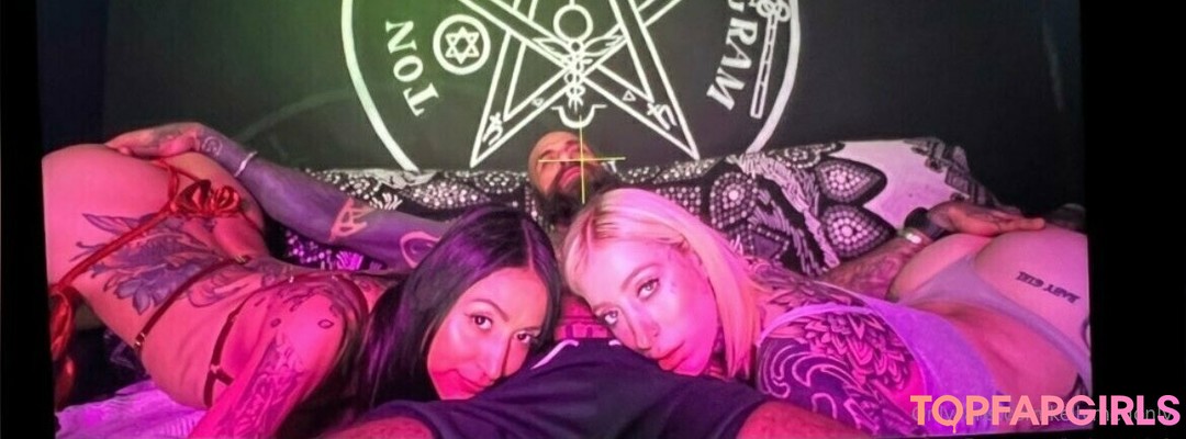 Foto desnuda filtrada de OnlyFans de Kellymedonly #49 Foto desnuda filtrada de OnlyFans de Kellymedonly #49