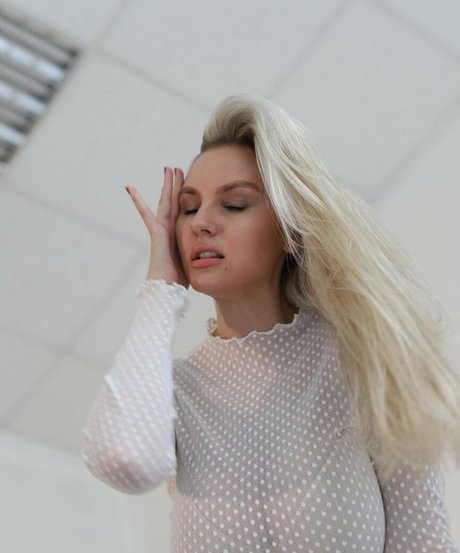 Foto desnuda filtrada de OnlyFans de Lady Gorbunova