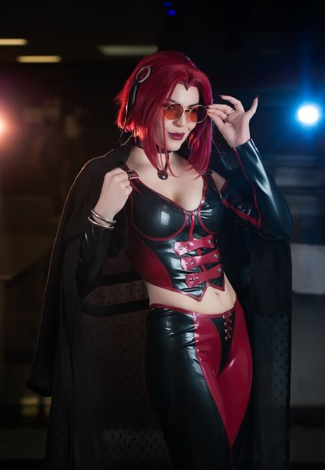 Anya Ichios