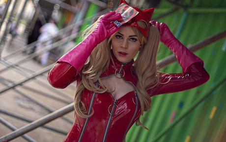 Anya Ichios