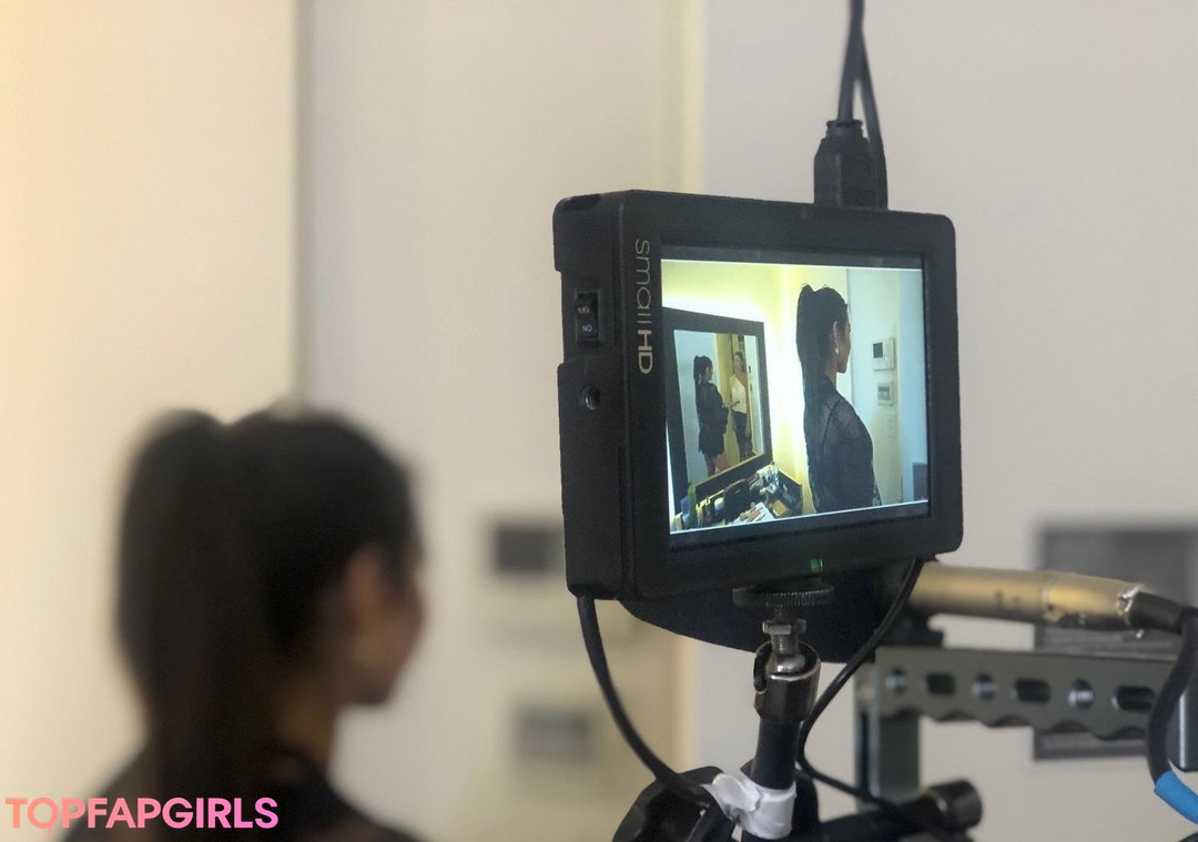 Foto desnuda filtrada de OnlyFans de Cassie Del Isla #89 Foto desnuda filtrada de OnlyFans de Cassie Del Isla #89