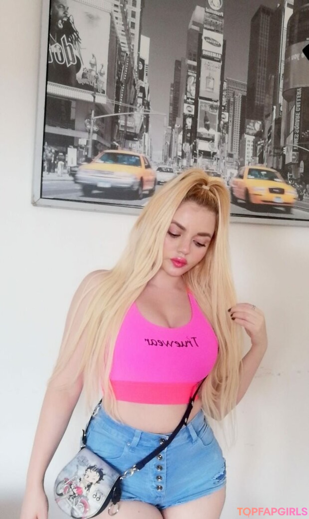 Foto desnuda filtrada de OnlyFans de Barbara Palvin #217 Foto desnuda filtrada de OnlyFans de Barbara Palvin #217