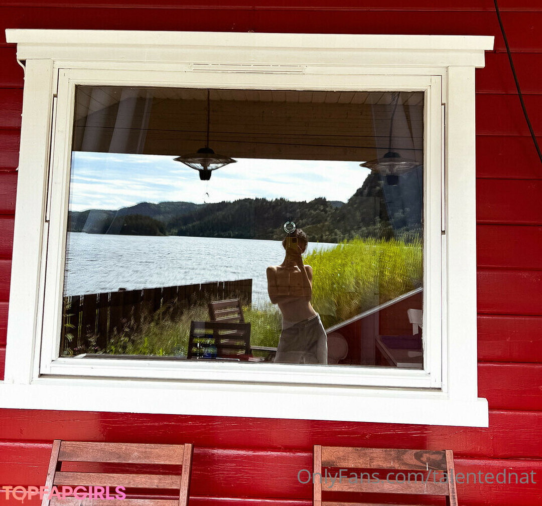 Foto desnuda filtrada de OnlyFans de Little Baby Nat #53 Foto desnuda filtrada de OnlyFans de Little Baby Nat #53