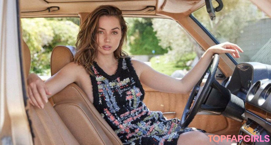Foto desnuda filtrada de OnlyFans de Ana De Armas #339 Foto desnuda filtrada de OnlyFans de Ana De Armas #339