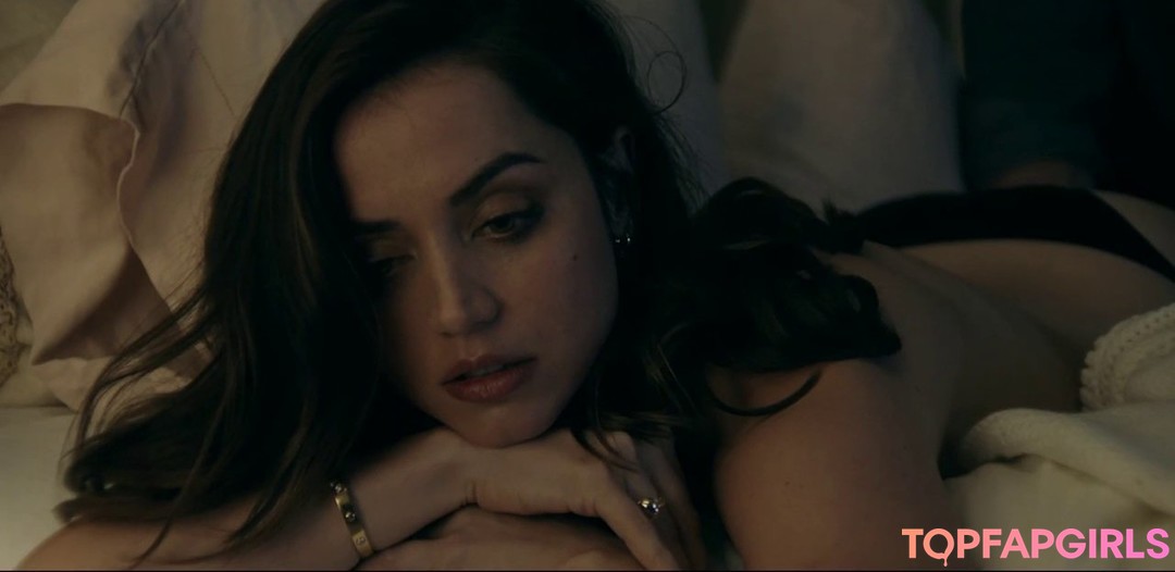 Foto desnuda filtrada de OnlyFans de Ana De Armas #38 Foto desnuda filtrada de OnlyFans de Ana De Armas #38