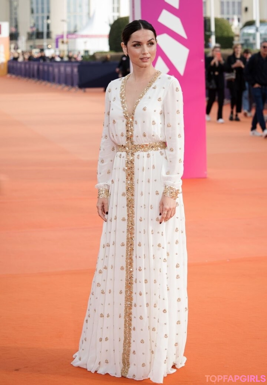 Foto desnuda filtrada de OnlyFans de Ana De Armas #400 Foto desnuda filtrada de OnlyFans de Ana De Armas #400