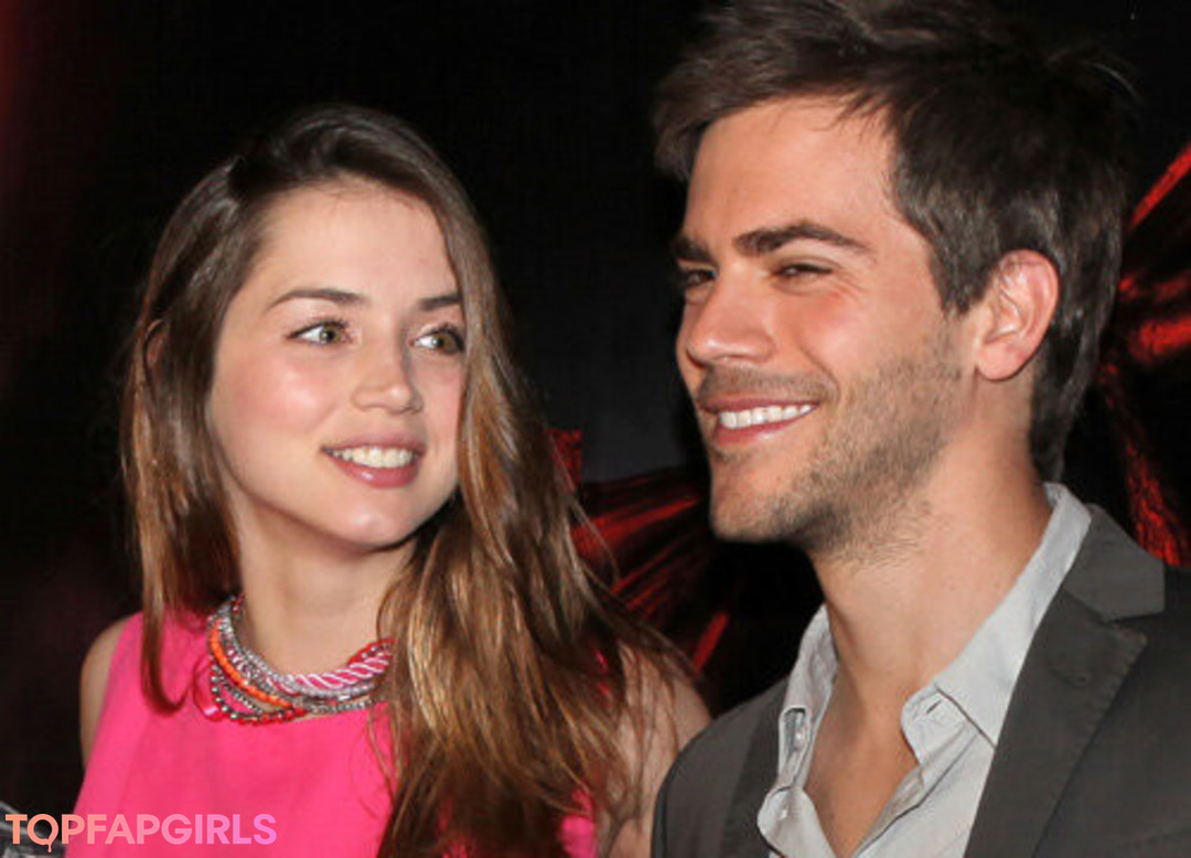 Foto desnuda filtrada de OnlyFans de Ana De Armas #497 Foto desnuda filtrada de OnlyFans de Ana De Armas #497