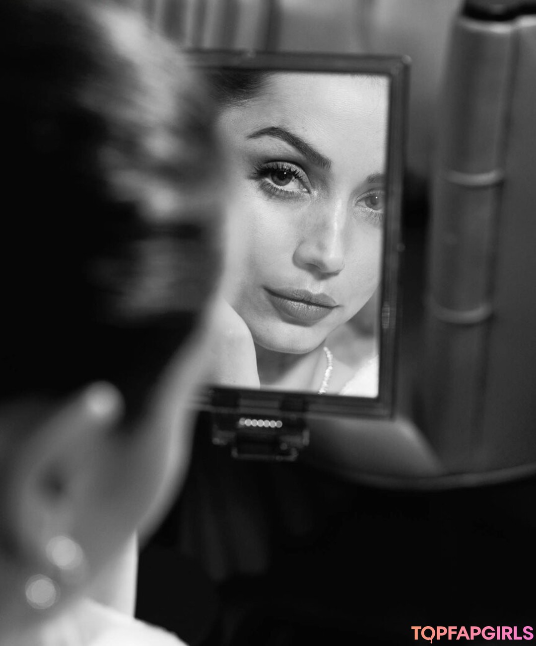 Foto desnuda filtrada de OnlyFans de Ana De Armas #542 Foto desnuda filtrada de OnlyFans de Ana De Armas #542