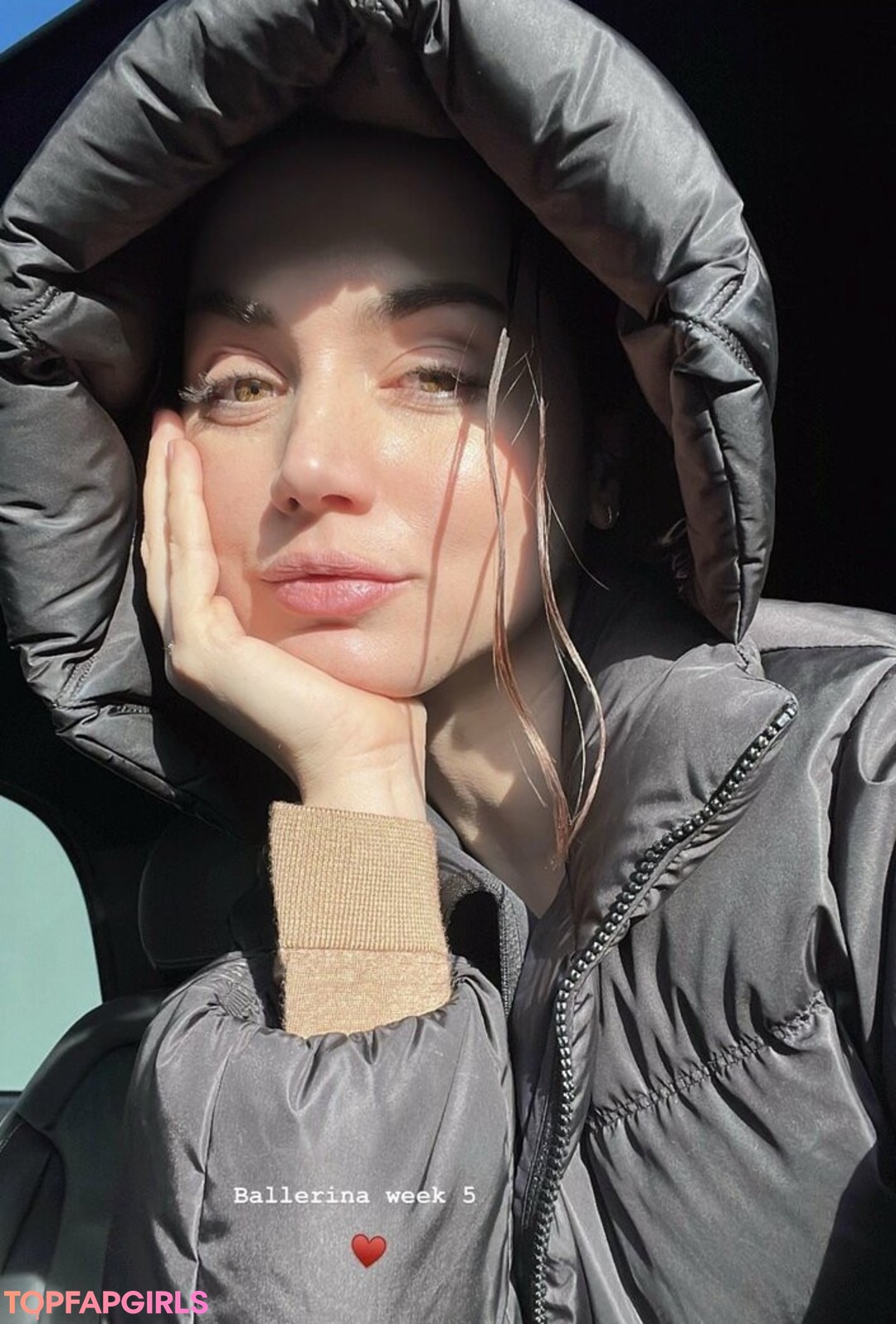 Foto desnuda filtrada de OnlyFans de Ana De Armas #549 Foto desnuda filtrada de OnlyFans de Ana De Armas #549