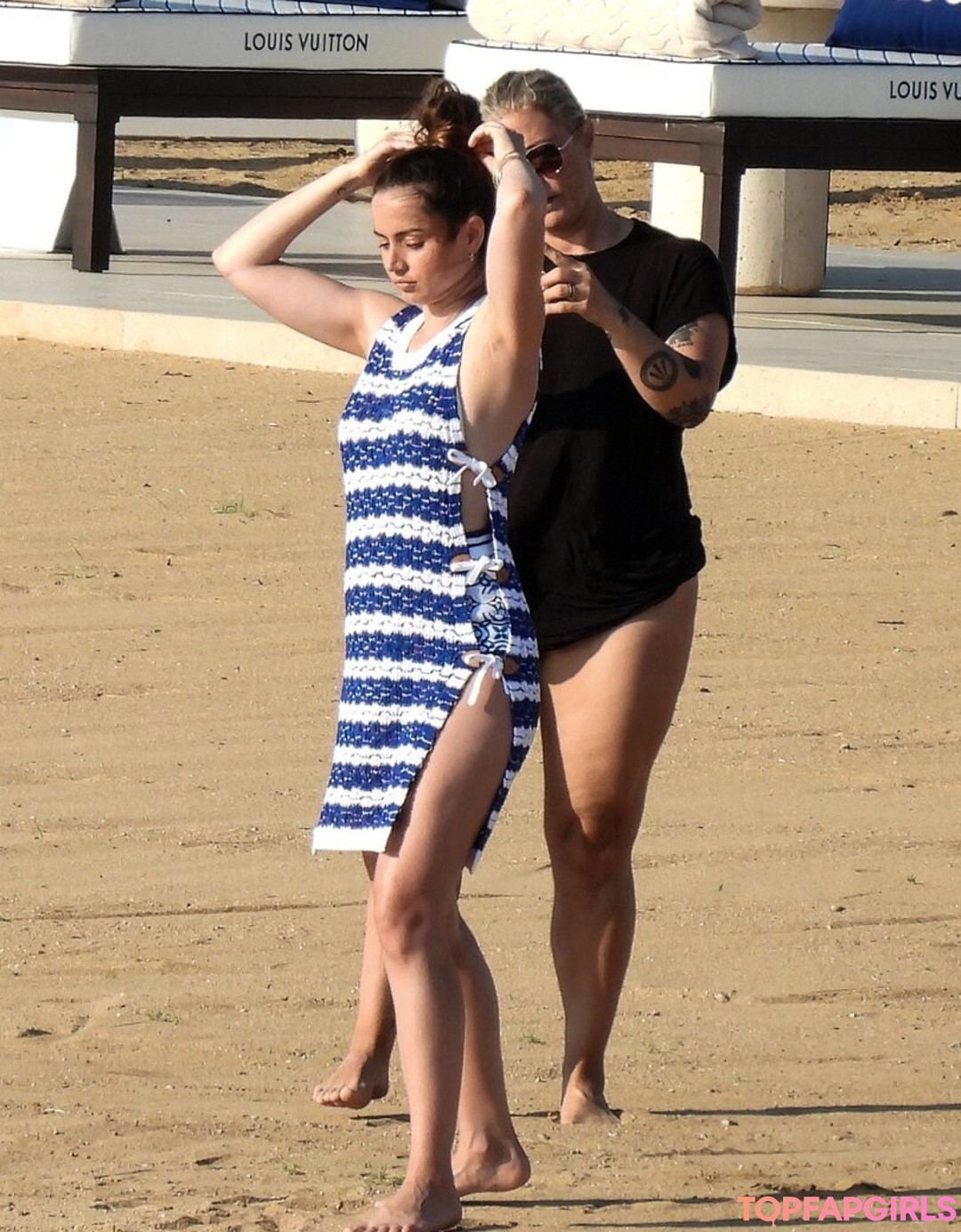 Foto desnuda filtrada de OnlyFans de Ana De Armas #955 Foto desnuda filtrada de OnlyFans de Ana De Armas #955