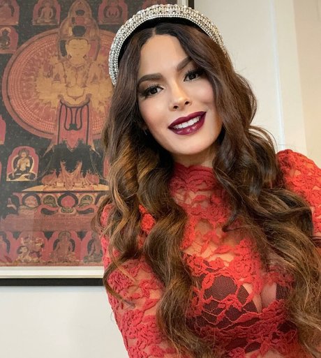 Nadine Velazquez
