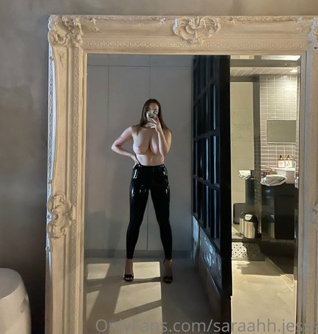 Foto desnuda filtrada de OnlyFans de Sarah Barton