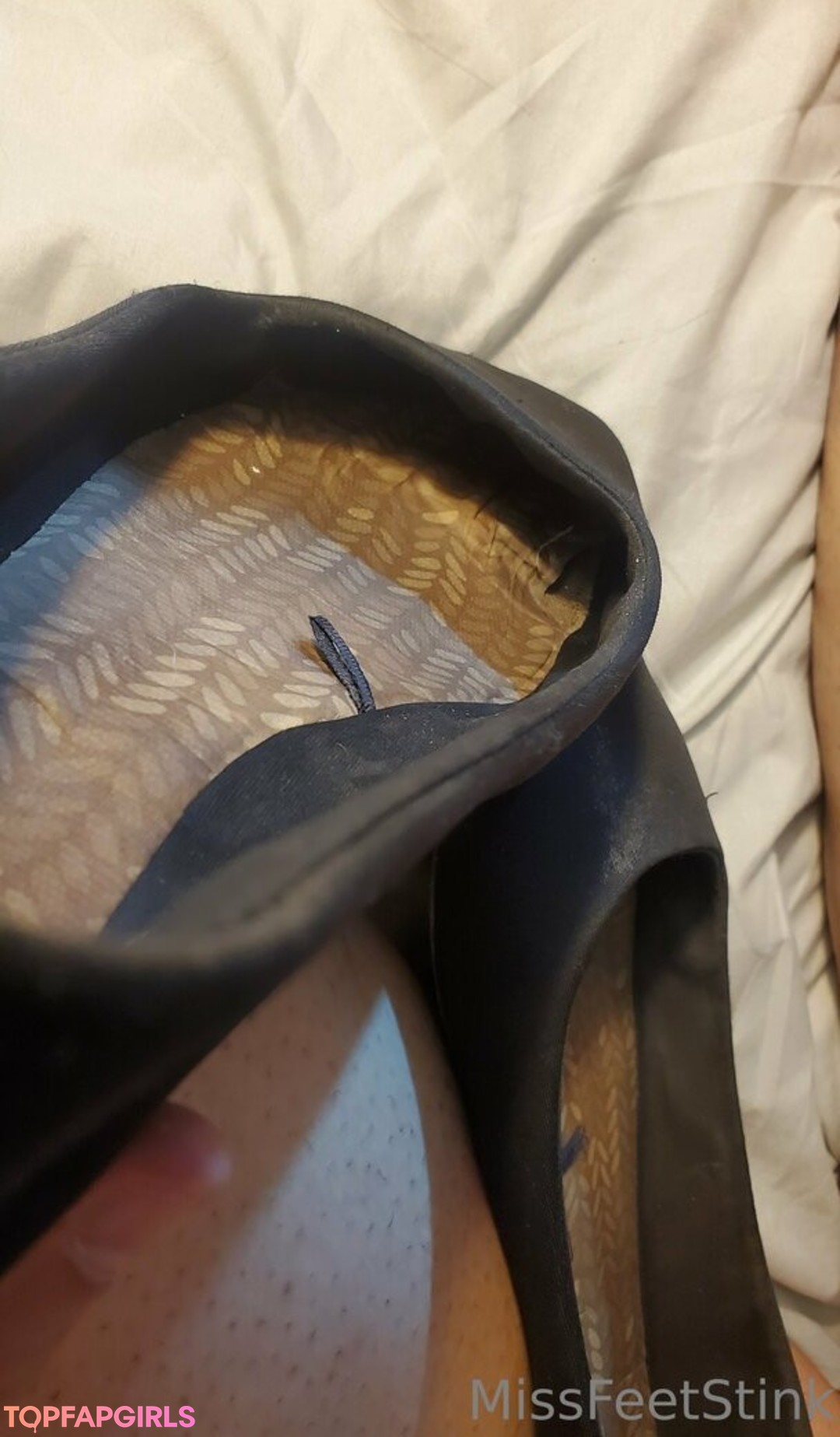 Foto desnuda filtrada de OnlyFans de Missfeetstink #77 Foto desnuda filtrada de OnlyFans de Missfeetstink #77
