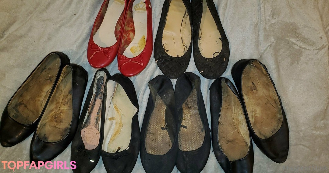 Foto desnuda filtrada de OnlyFans de Missfeetstink #91 Foto desnuda filtrada de OnlyFans de Missfeetstink #91