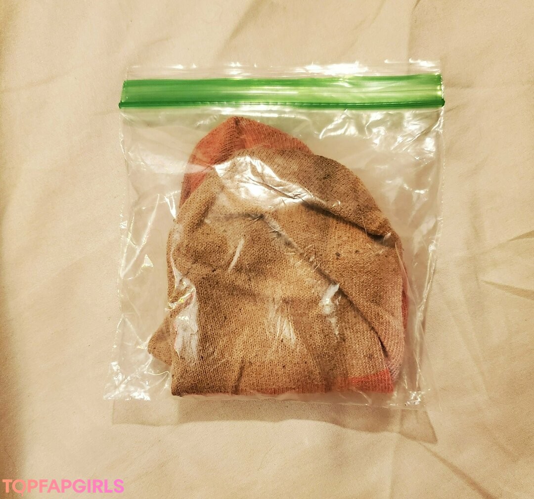 Foto desnuda filtrada de OnlyFans de Missfeetstink #92 Foto desnuda filtrada de OnlyFans de Missfeetstink #92