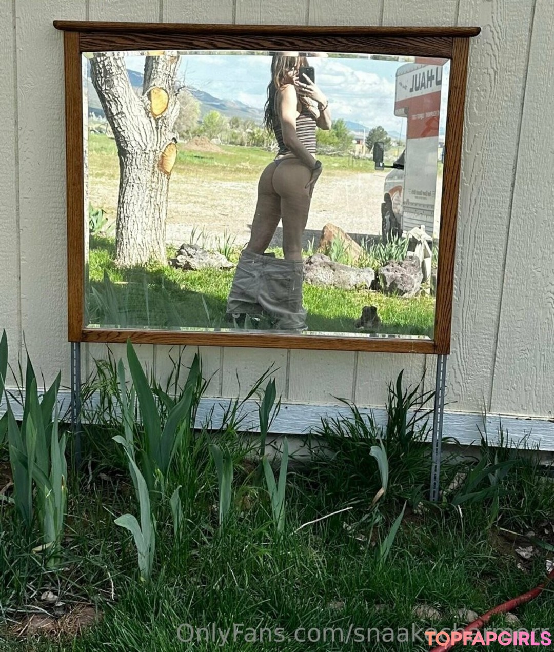 Foto desnuda filtrada de OnlyFans de Snaakecharmerr #88 Foto desnuda filtrada de OnlyFans de Snaakecharmerr #88