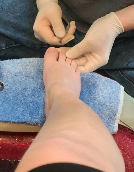 Smelliefeetsweetie