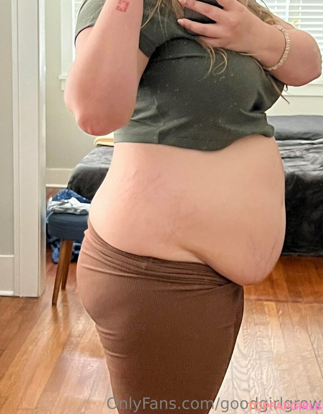 Foto desnuda filtrada de OnlyFans de Goodgirlgrow #697 Foto desnuda filtrada de OnlyFans de Goodgirlgrow #697