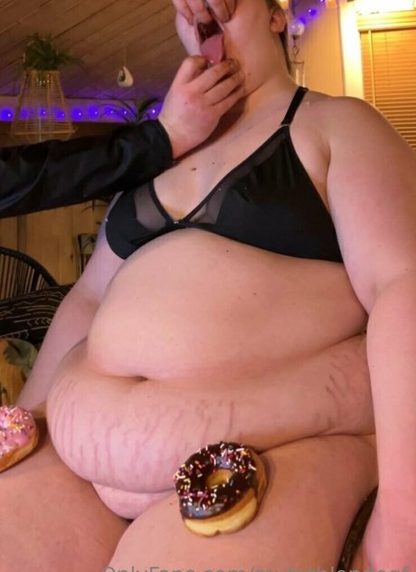 Foto desnuda filtrada de OnlyFans de Myfatblondegf