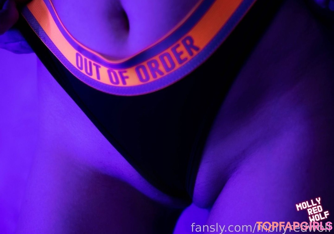 Foto desnuda filtrada de OnlyFans de Mollyredwolf #126 Foto desnuda filtrada de OnlyFans de Mollyredwolf #126