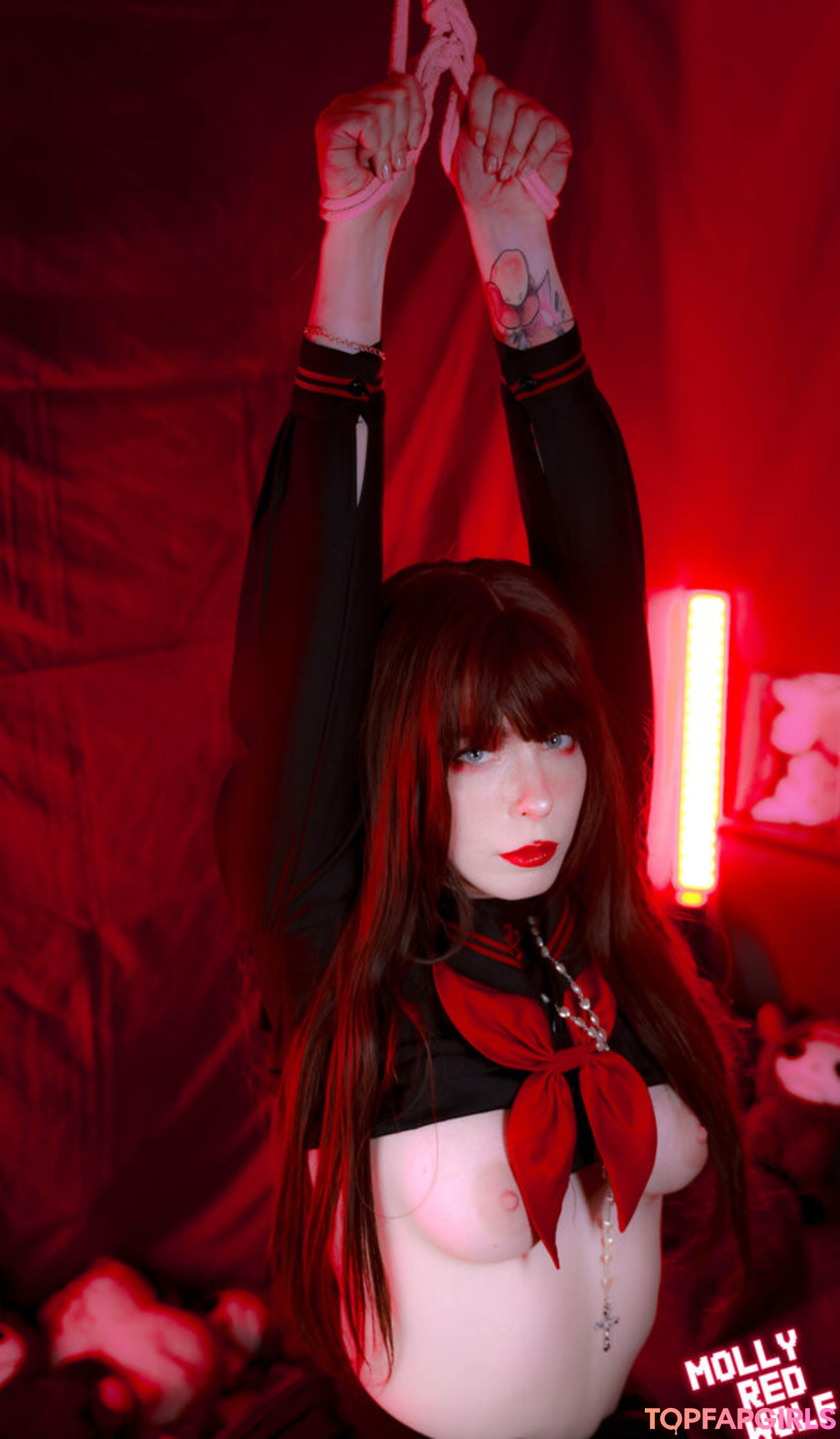 Foto desnuda filtrada de OnlyFans de Mollyredwolf #565 Foto desnuda filtrada de OnlyFans de Mollyredwolf #565