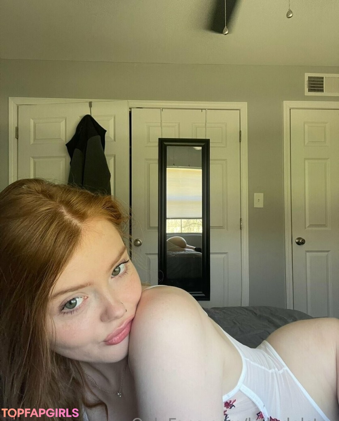 Foto desnuda filtrada de OnlyFans de Lailadelstar #25 Foto desnuda filtrada de OnlyFans de Lailadelstar #25