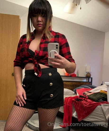 Foto desnuda filtrada de OnlyFans de Toetalwreck