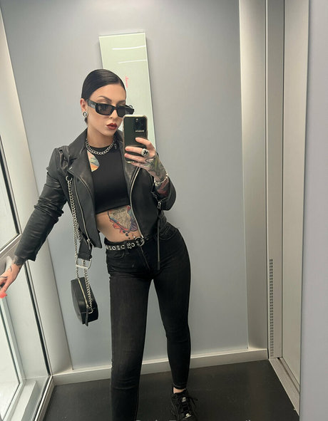 Foto desnuda filtrada de OnlyFans de Inkedines