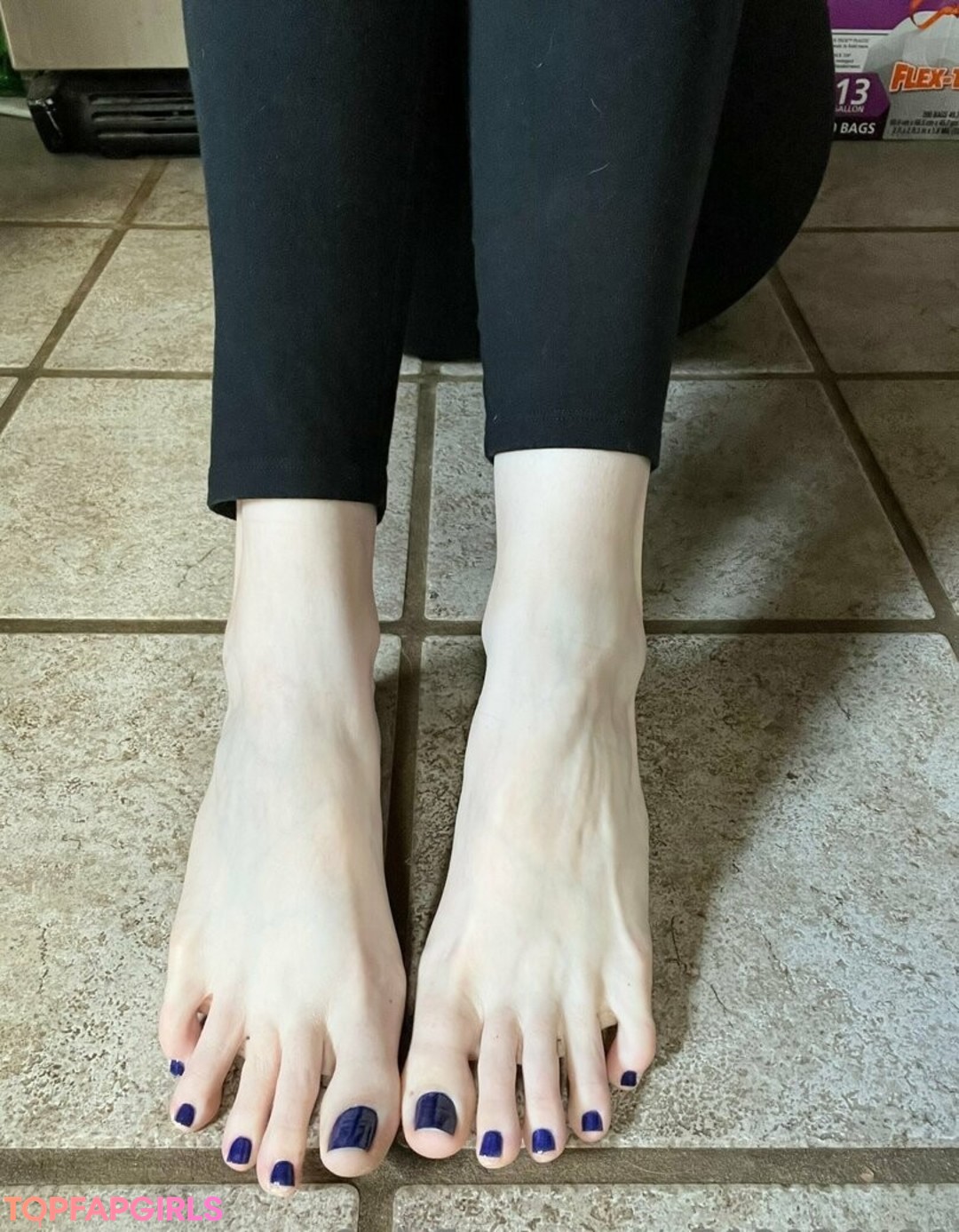 Foto desnuda filtrada de OnlyFans de Loritoes32 #8 Foto desnuda filtrada de OnlyFans de Loritoes32 #8