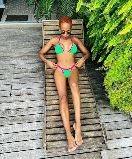 Foto desnuda filtrada de OnlyFans de Karol Conka