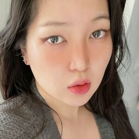 Spicyasiankitty2