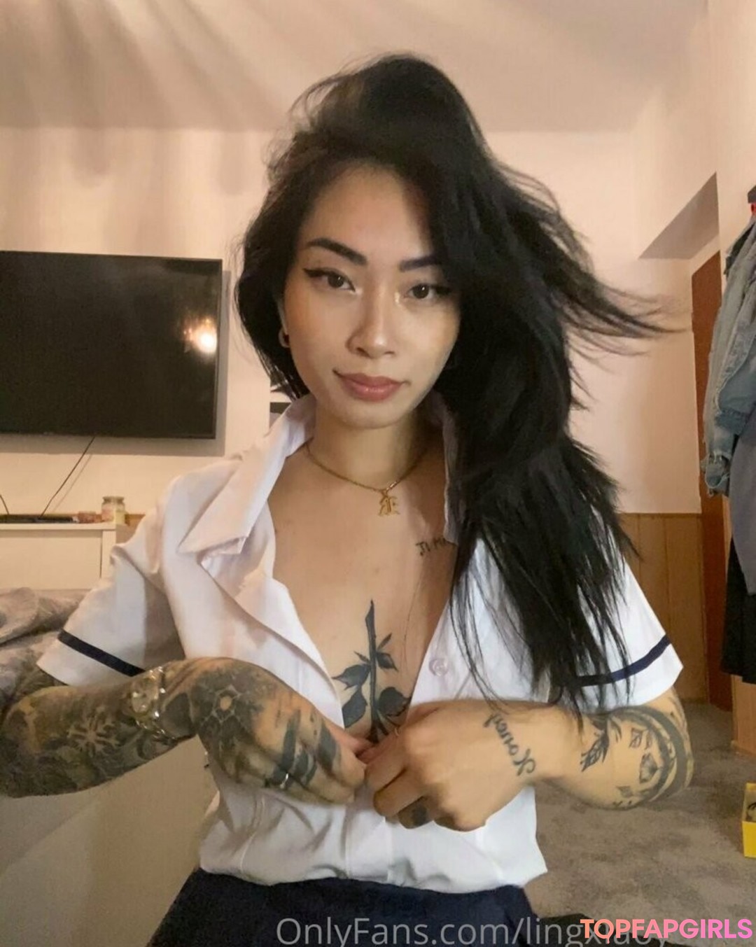 Foto desnuda filtrada de OnlyFans de Reallingxiaoyuuu #46 Foto desnuda filtrada de OnlyFans de Reallingxiaoyuuu #46