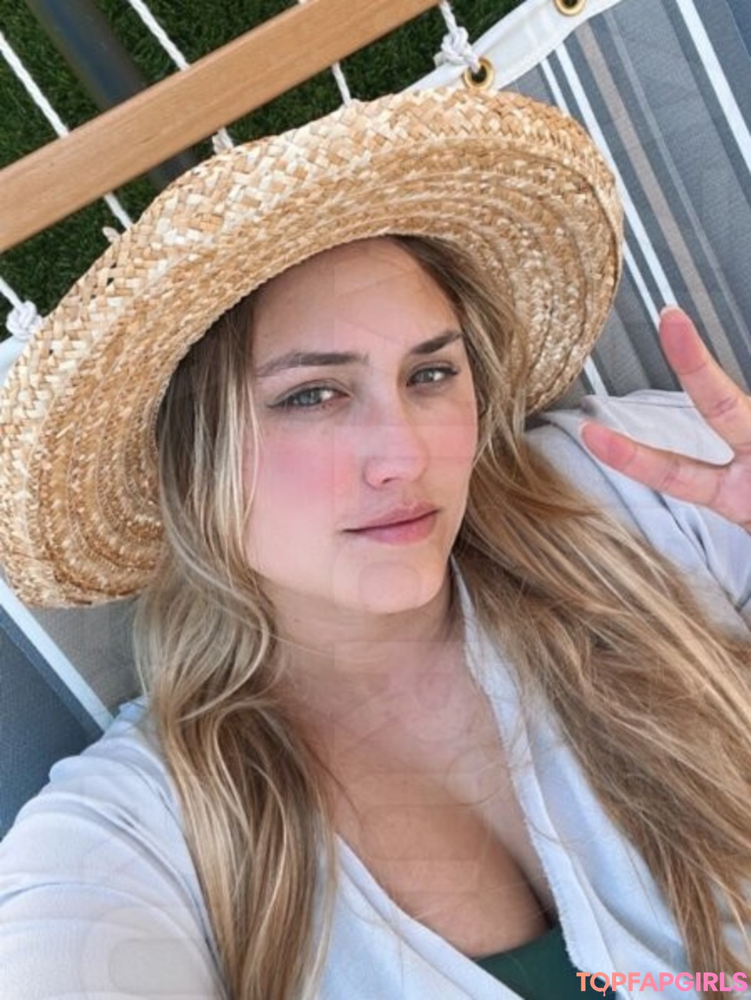 Foto desnuda filtrada de OnlyFans de Naomi Kyle #30 Foto desnuda filtrada de OnlyFans de Naomi Kyle #30