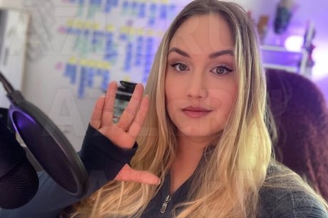 Foto desnuda filtrada de OnlyFans de Naomi Kyle