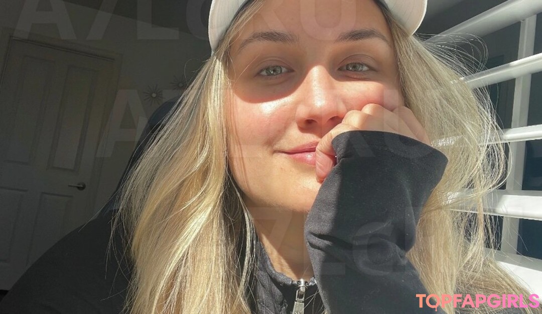 Foto desnuda filtrada de OnlyFans de Naomi Kyle #38 Foto desnuda filtrada de OnlyFans de Naomi Kyle #38