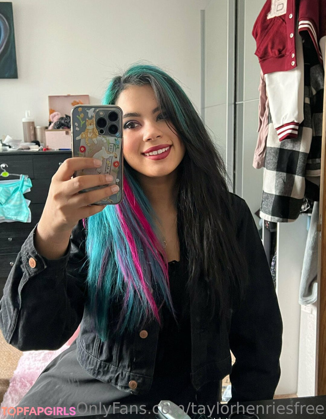 Foto desnuda filtrada de OnlyFans de Taylorhenriesfree #110 Foto desnuda filtrada de OnlyFans de Taylorhenriesfree #110