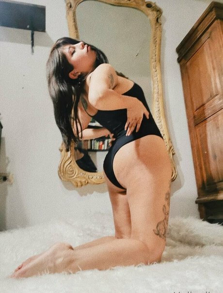 Foto desnuda filtrada de OnlyFans de Helloaliza
