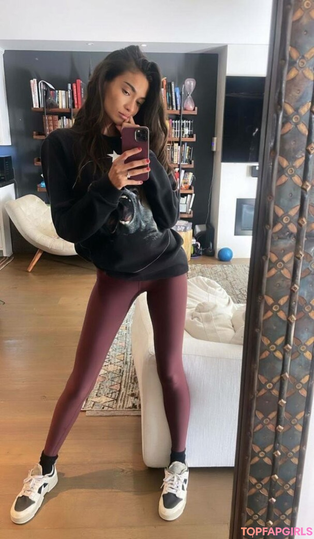 Foto desnuda filtrada de OnlyFans de Kelly Gale #20 Foto desnuda filtrada de OnlyFans de Kelly Gale #20