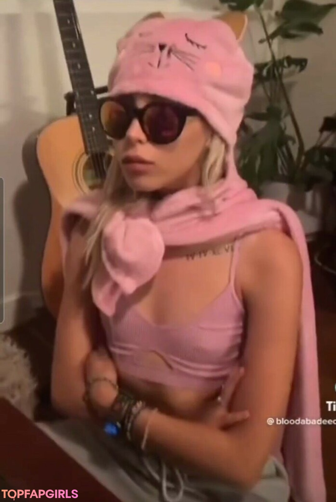 Foto desnuda filtrada de OnlyFans de Charisma Kain #228 Foto desnuda filtrada de OnlyFans de Charisma Kain #228