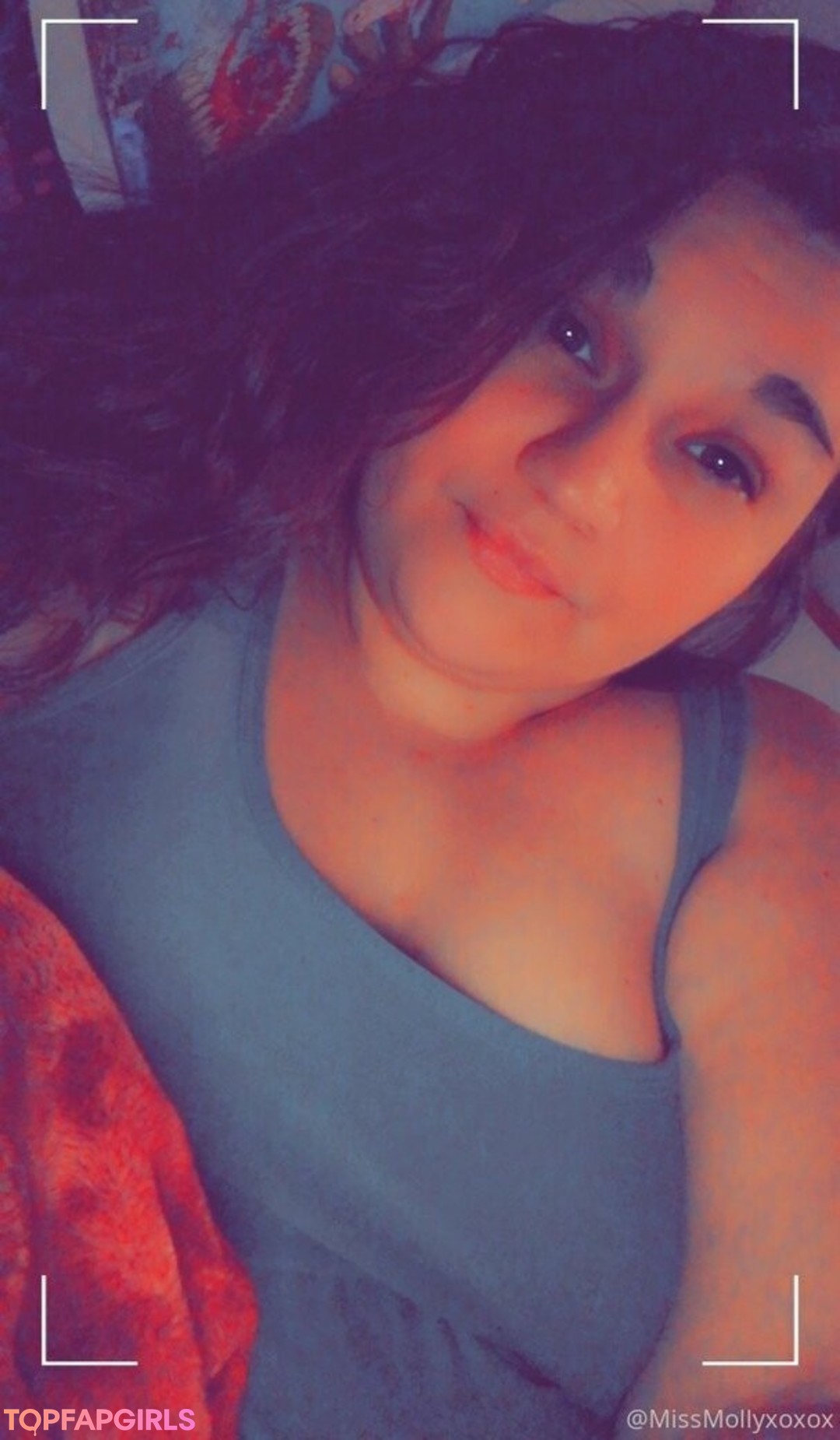 Foto desnuda filtrada de OnlyFans de Begformolly #35 Foto desnuda filtrada de OnlyFans de Begformolly #35