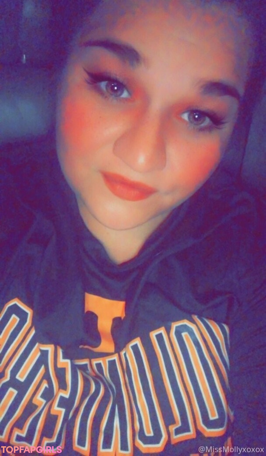 Foto desnuda filtrada de OnlyFans de Begformolly #61 Foto desnuda filtrada de OnlyFans de Begformolly #61