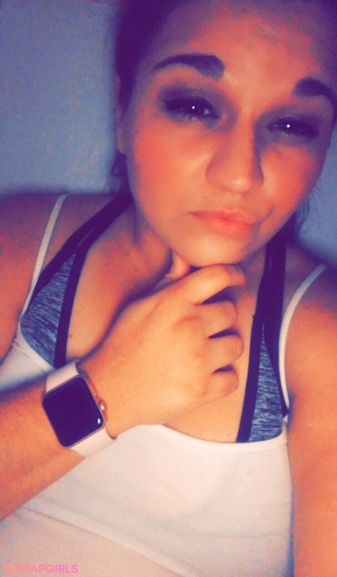 Foto desnuda filtrada de OnlyFans de Begformolly #77 Foto desnuda filtrada de OnlyFans de Begformolly #77