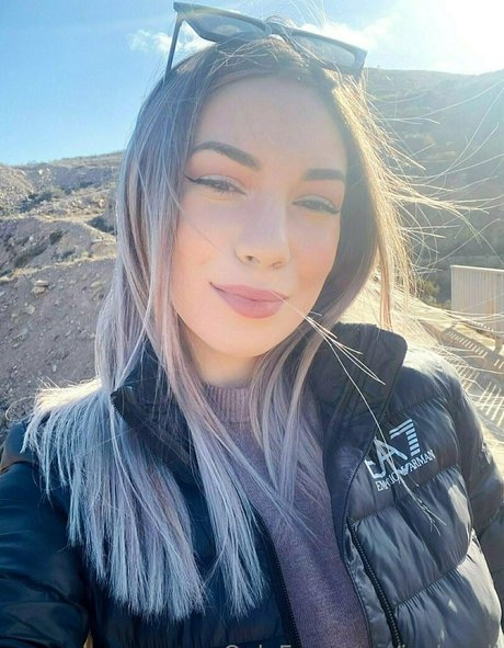 Foto desnuda filtrada de OnlyFans de Ivylovell