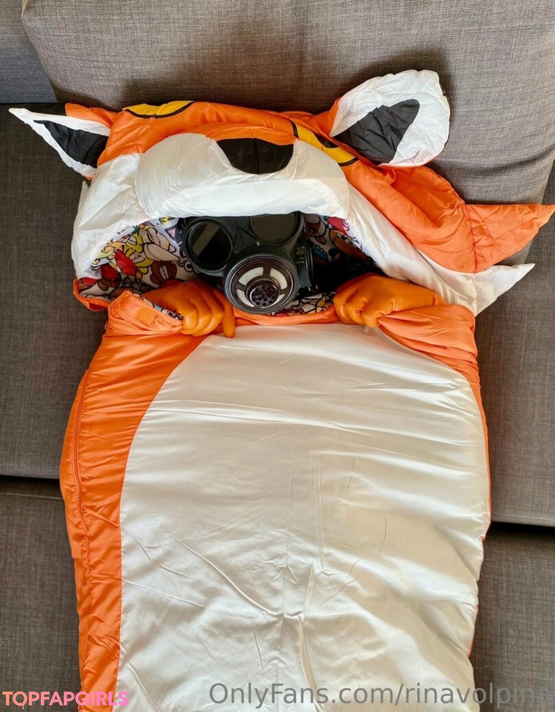 Foto desnuda filtrada de OnlyFans de Rinavolpina #102 Foto desnuda filtrada de OnlyFans de Rinavolpina #102