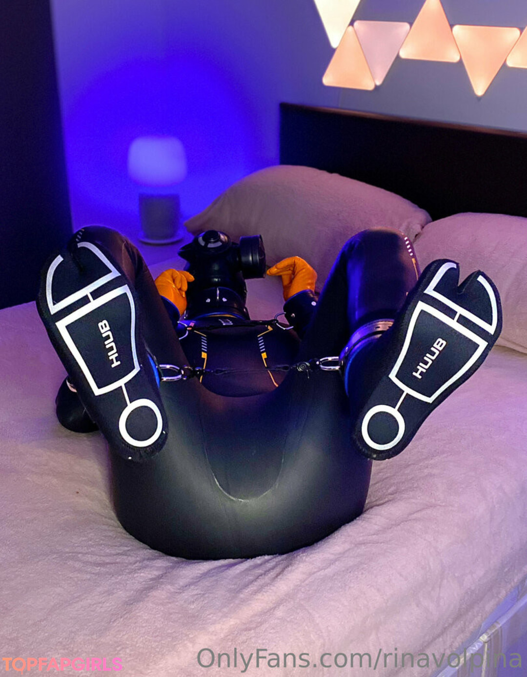 Foto desnuda filtrada de OnlyFans de Rinavolpina #119 Foto desnuda filtrada de OnlyFans de Rinavolpina #119